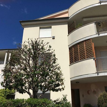 La Casa Di Lory Apartment Falconara Marittima Ngoại thất bức ảnh